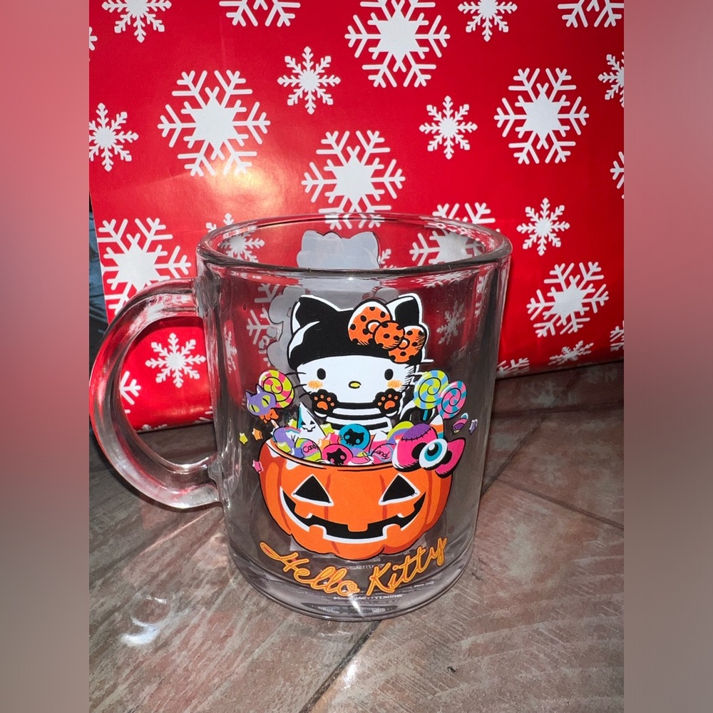 Hello kitty Halloween clear mug